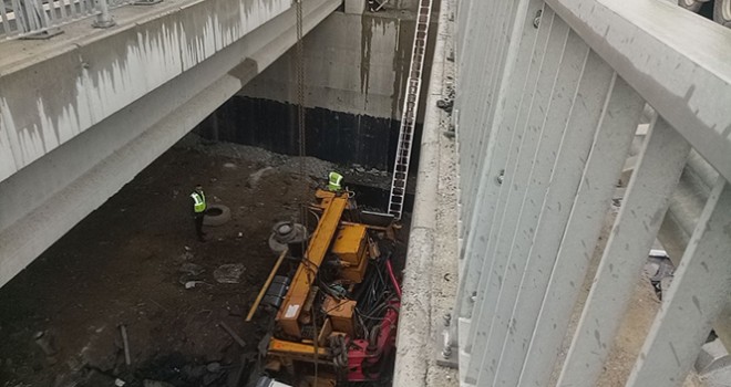  Beykoz'da bir beton mikseri viyadükten uçtu: 1 ölü