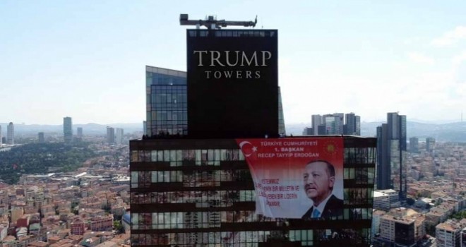 Erdoğan'ın posteri, Trump Towers'da